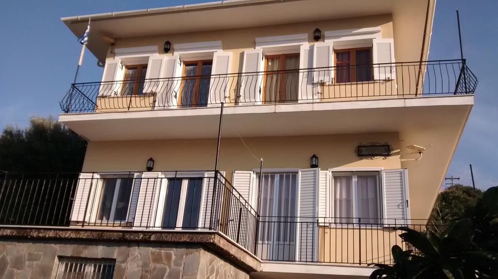 Appartamento Olympia House Vathy  Esterno foto